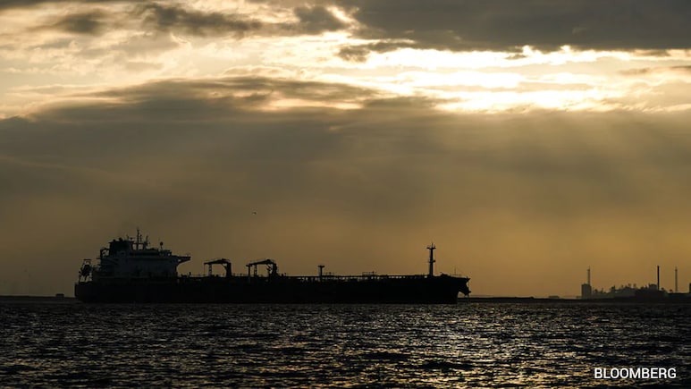 US Allies Work On Plan B For Hormuz Strait If Trump Walks Away