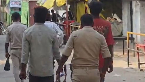 Bihar: गोपालगंज में नाबालिग ननद और भाभी के साथ सामूहिक दुष्कर्म, तीन दिनों तक बंधक बनाकर की दरिंदगी