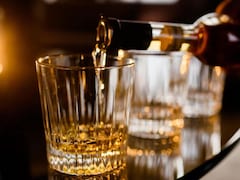 मदिरा के शौकीन ध्यान दें! उत्तराखंड में बढ़ गए शराब के दाम, अब एक बोतल पर चुकानी होगी इतनी कीमत