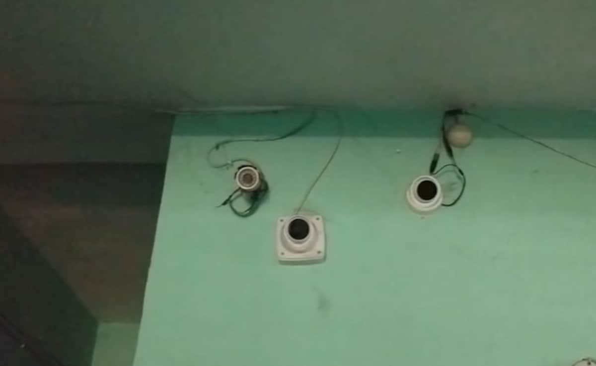 पत्नी पर नजर रखने आरोपी पति ने लगवाए थे सीसीटीवी. 
