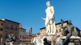 Woman Climbs Historic Neptune Fountain In Florence As Dare And Leaves Damages Worth Rs 5 Lakh