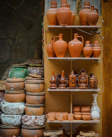 8 Clay Earthenware Kitchen Essentials