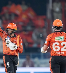 SRH vs DC LIVE Score, IPL 2026: KL Rahul On Cusp Of Dhonis Record; DC Opt To Bowl vs SRH