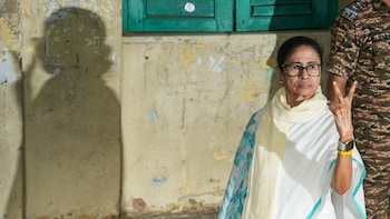 'Will Guard EVMs Myself': Mamata Banerjee Breaks Silence After Exit Polls Show BJP Can Dislodge TMC