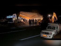 Road Accident: एमपी में सड़क किनारे खड़े ग्रामीणों को ट्रक ने कुचला, मौके पर ही 5 लोगों की दर्दनाक मौत