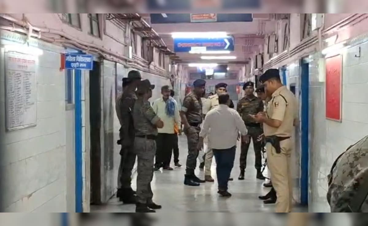 बिहार: दफ्तर से खींचकर दोपहर 3 बजे EO को मारी गोली, रात 2:30 बजे बदमाश का एनकांउटर