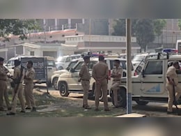 ब&zwj;िहार: जदयू व&zwj;िधयाक पप्&zwj;पू पांडेय की मुश्&zwj;किलें बढ़ी, पेट्रोल पंप और आवास पर छापामारी&nbsp;