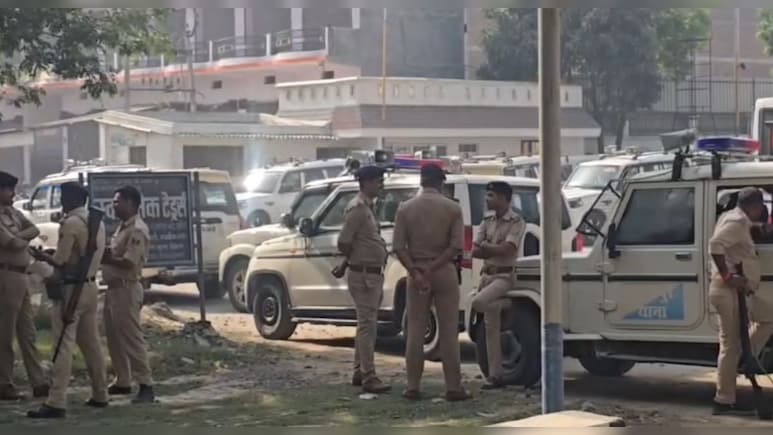 ब&zwj;िहार: जदयू व&zwj;िधयाक पप्&zwj;पू पांडेय की मुश्&zwj;किलें बढ़ी, पेट्रोल पंप और आवास पर छापामारी&nbsp;