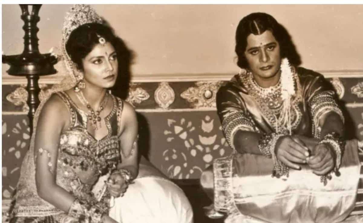 शूटिंग देखने गई इस एक्ट्रेस को ‘महाभारत’ में मिला बड़ा रोल, सेट पर कृष्ण से हुआ प्यार, टूटी सगाई, अक्षय, जैकी, ऋषि की बनी हीरोइन, जानते है नाम ?