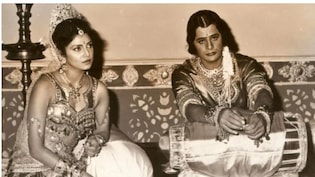 शूटिंग देखने गई इस एक्ट्रेस को दूरदर्शन की &lsquo;महाभारत&rsquo; में मिला रोल, सेट पर कृष्ण से हुआ प्यार, अक्षय, जैकी, ऋषि की बनी हीरोइन, पता है ना?