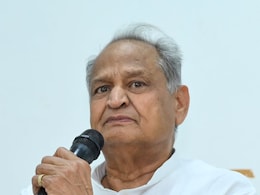 अशोक गहलोत ने कहा- सीएम भ्रामक भाषण दे रहे, दो दिन बाद भी नहीं बता रहे पचपदरा रिफाइनरी में दुर्घटना क्यों हुई