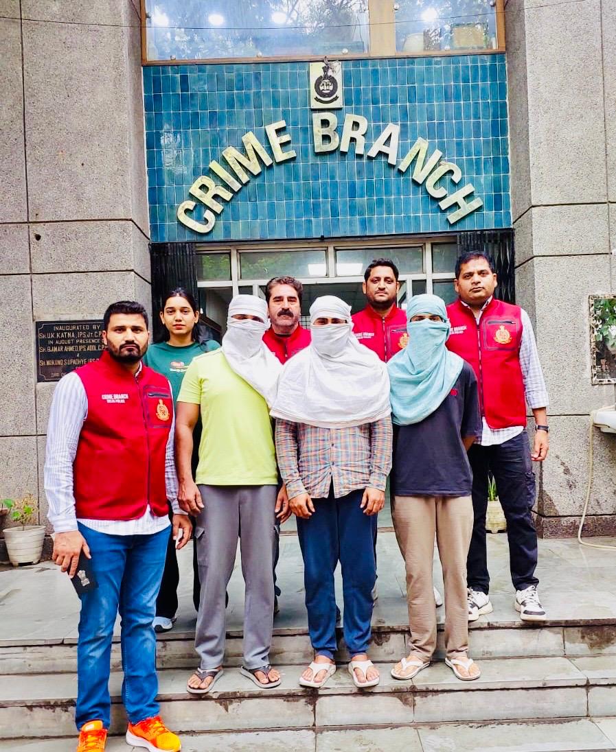 सोशल मीडिया पर विदेश में नौकरी का झांसा, पासपोर्ट और फर्जी वीजा से ठगी का खेल, बड़े गिरोह का भंडाफोड़