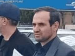 ईरान में हमले शुरू होते ही पावर प्लांट पर मानव चेन बना कर खड़े हो गए लोग, देखें तस्वीरें-वीडियो