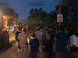 राजस्थान के बूंदी में बड़ा हादसा, ट्रैफिक सिग्नल पर गिरा सफेदे का विशाल पेड़, कई लोग दबे