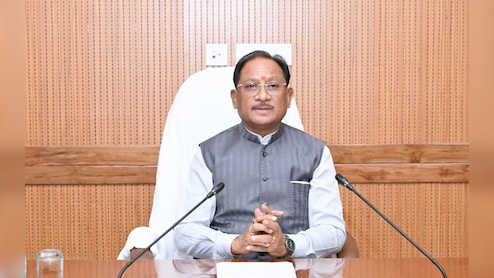 छत्तीसगढ़ सरकार का यू-टर्न, सरकारी कर्मचारियों के राजनीतिक गतिविधि में शामिल होने पर लगाए प्रतिबंध को हटाया