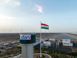 अदाणी ग्रीन एनर्जी ने रचा इतिहास, CareEdge-ESG रेटिंग में 87.3 स्कोर के साथ बनाया नया रिकॉर्ड