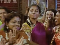 बॉलीवुड की पहली ब्लैक बेल्टर है यह एक्ट्रेस, साउथ से लेकर, भोजपुरी और हॉलीवुड में भी कर चुकी है काम, विवादों से गहरा नाता