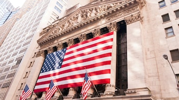US Stock Market Today: S&P 500, Nasdaq Tick Higher Amid Iran Truce Expectations