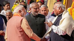 "महिला आरक्षण विधेयक पर समर्थन कीजिए...." जब पीएम मोदी ने खरगे से पूछा, तो कांग्रेस अध्&zwj;यक्ष ने दिया ये जवाब