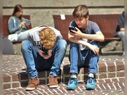 Gen Alpha Teens Are Preferring AI Girlfriends Over Real Ones