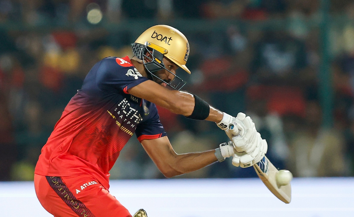 "Difficult To Keep Him Out Of India Team": Dinesh Karthiks Clear Hint To BCCI Over RCB Star