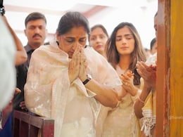 बारामतीत सुनेत्रा पवारांविरोधात 22 जणांची फौज; कुणाकडे 'बॅट' तर कुणाकडं 'प्रेशर कुकर', वाचा सर्व उमेदवारांची नावं