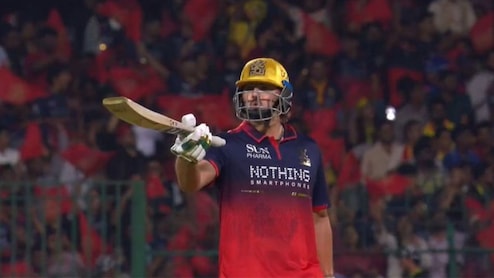 IPL 2026 RCB vs CSK: बंगळुरुच्या मैदानात चेन्नईचा धुव्वा उडवला, 251 धावांचं आव्हान देणाऱ्या RCB चा दणदणीत विजय