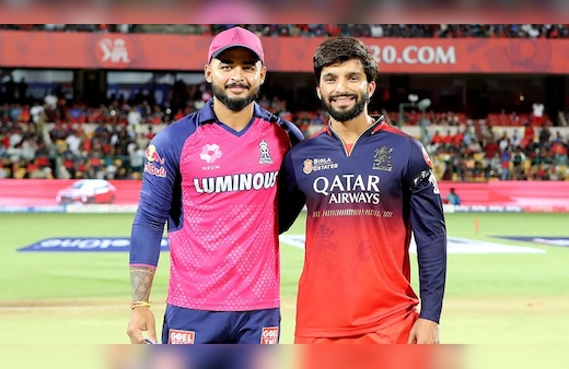 RR vs RCB Live Score, IPL 2026 Guwahati Weather Updates: टॉस के बाद बारिश ने मारी एंट्री, जानें कितने बजे से कटने शुरू होंगे ओवर