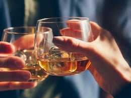 How To Drink Smarter And Reduce Alcohol Effects? Gurugram Cancer Specialist Shares 5 Tips