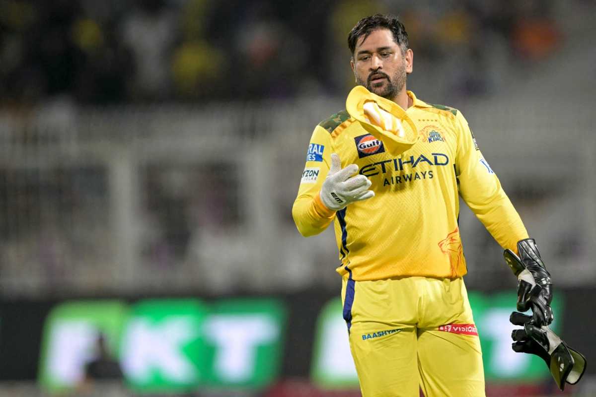 MS Dhoni Suffers 2nd Injury, CSK Coach Drops 'Comeback' Bombshell