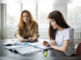 IIT-NIT में जाना है तो अभी से बदलें पढ़ाई का तरीका, 11वीं से शुरू करें सही स्ट्रैटेजी