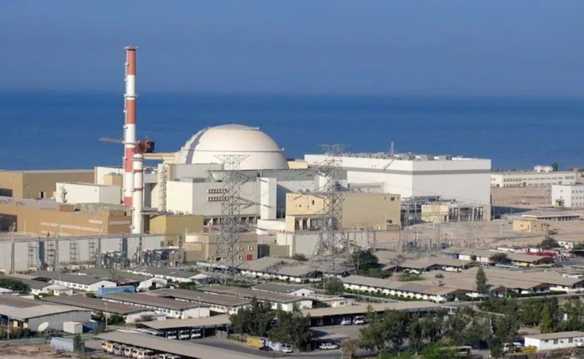 ईरान के बुशहर परमाणु संयंत्र पर हमले से उसके पड़ोसी देश क्यों चिंतित हैं?