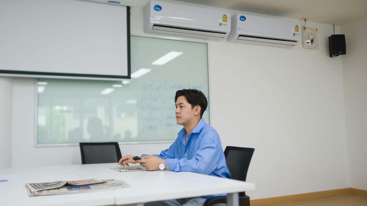 Room Still Hot After AC? How To Find Split ACs With Better Air Throw That Cool Faster