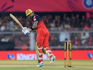 RR vs RCB LIVE Score, IPL 2026: Ravindra Jadeja Lands Big Blow For RR As RCB Go 7 Down
