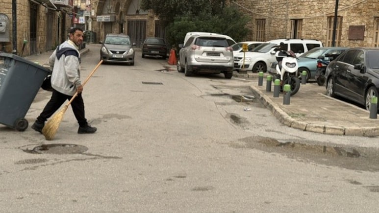Amid Bombing In Lebanon, Sanitation Workers Keep Streets Alive