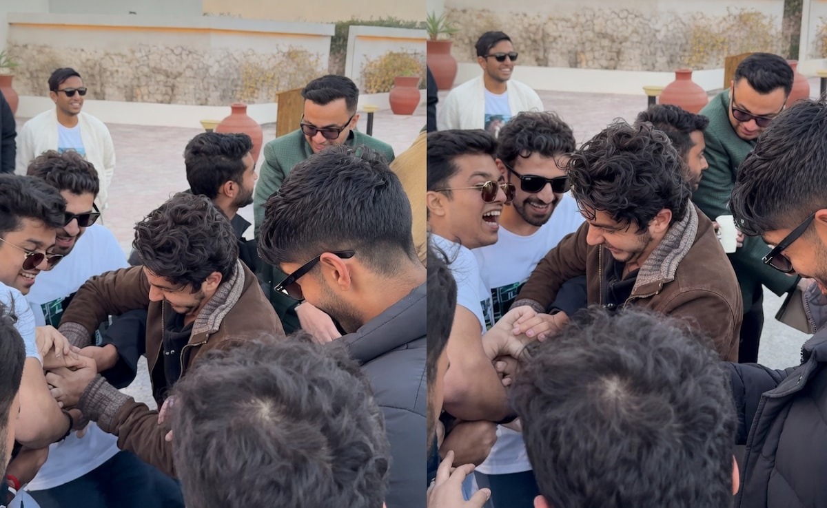 Aryan Khan Video: पापा रोमांस किंग और बेटा निकला जूता चुराई का राजा, दोस्त की शादी में लड़कीवालों से छीना-झपटी पर उतरे आर्यन खान