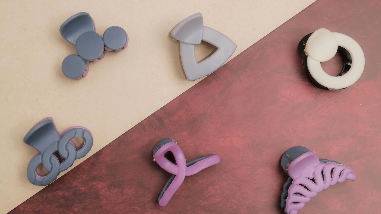 Hair Accessories That Slip Out Constantly: Grip Mechanism Matters Hair Accessories That Slip Out Constantly: Grip Mechanism Matters