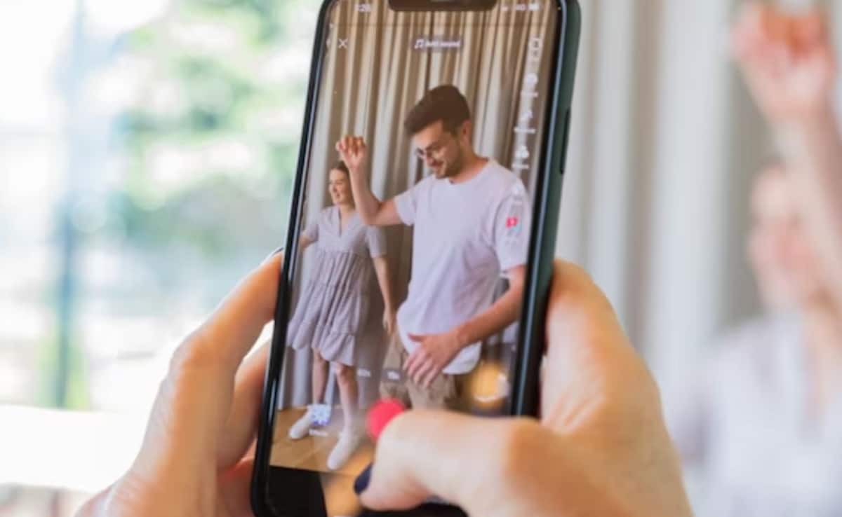 Instagram Reel को वायरल बनाने के 6 सीक्रेट, जो हर कंटेंट क्रिएटर के मिनटों में बढ़ा देंगे Views