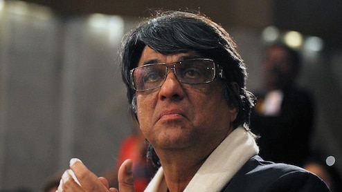 दूरदर्शन के शक्तिमान ने पकड़ ली जिद, करोड़ों के नुकसान के बाद भी रणवीर सिंह को नहीं मान रहे गंगाधर