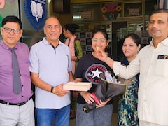 UK Board 12th Result 2026: 4 घंटे करती थी सेल्फ स्टडी, बिना कोचिंग उत्तराखंड किया टॉप, सुशीला मेंहदीरत्ता ने बताई सफलता की कहानी