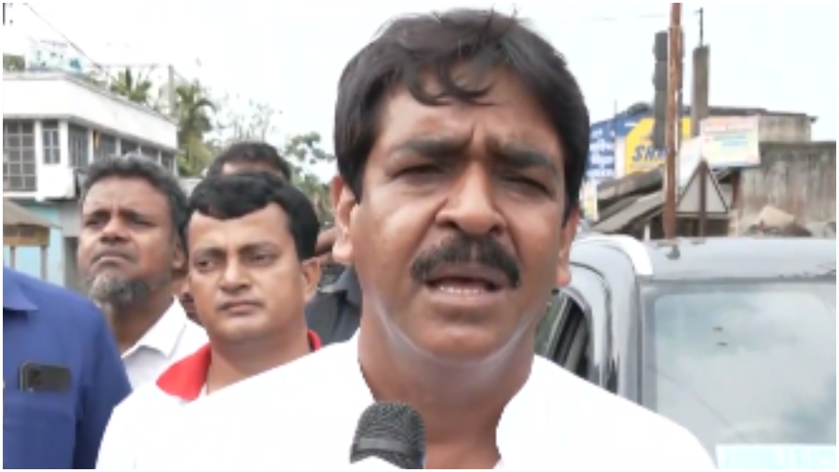 LIVE: 'किसी को नहीं पता था कि आज NIA आएगी', मतदान के बीच TMC उम्मीदवार बोले- वापस चले जाओ