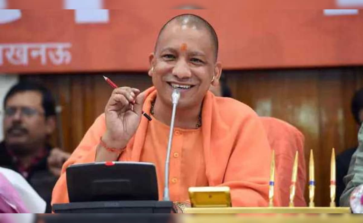 CM योगी का बड़ा ऐलान: यूपी के मान्यता प्राप्त पत्रकारों को मिलेगी कैशलेस इलाज की सुविधा