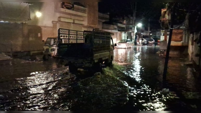 राजस्&zwj;थान में मौसम का यू-टर्न, आंधी-बार&zwj;िश के साथ ओलावृष्&zwj;ट&zwj;ि; गर्मी से म&zwj;िली राहत