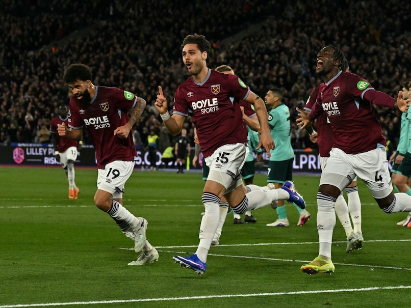 West Ham Sink Wolves To Climb Out Of Relegation Zone As Spurs Slip Into Bottom Three