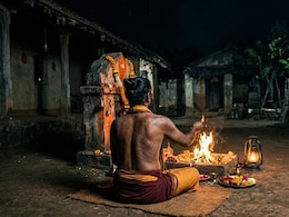 Akola News: महाराजांनी लहान मुलाला दाताने पकडले? अकोल्याचा Video शेअर करण्यापूर्वी वाचा पोलिसांचा खुलासा