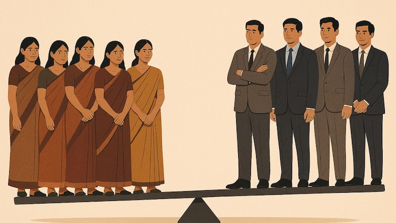 नौकरी मिलती नहीं, मिल भी गई तो पुरुषों से कम तनख्वाह.... अब भी 'बराबरी के हक' के लिए लड़ती महिलाएं