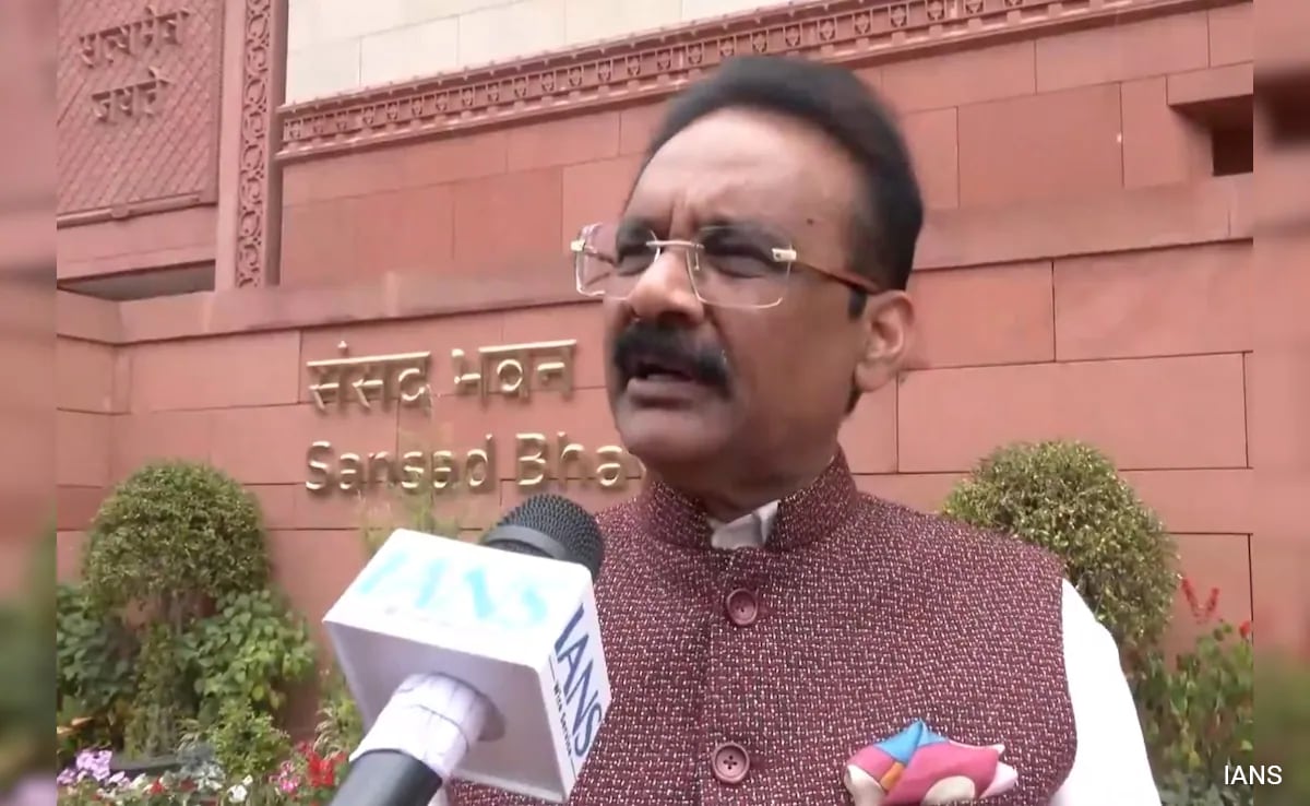 Probe Agency Raids At Properties Linked To AAP MP Ashok Mittal In Punjab Probe Agency Raids At Properties Linked To AAP MP Ashok Mittal In Punjab