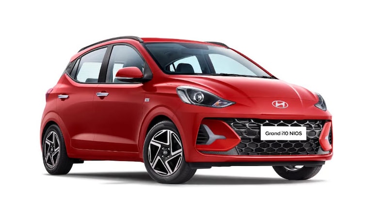 Hyundai Car Discounts April 2026: Verna, Creta, i20 And More Get Benefits Of Up To Rs 1.10 Lakh