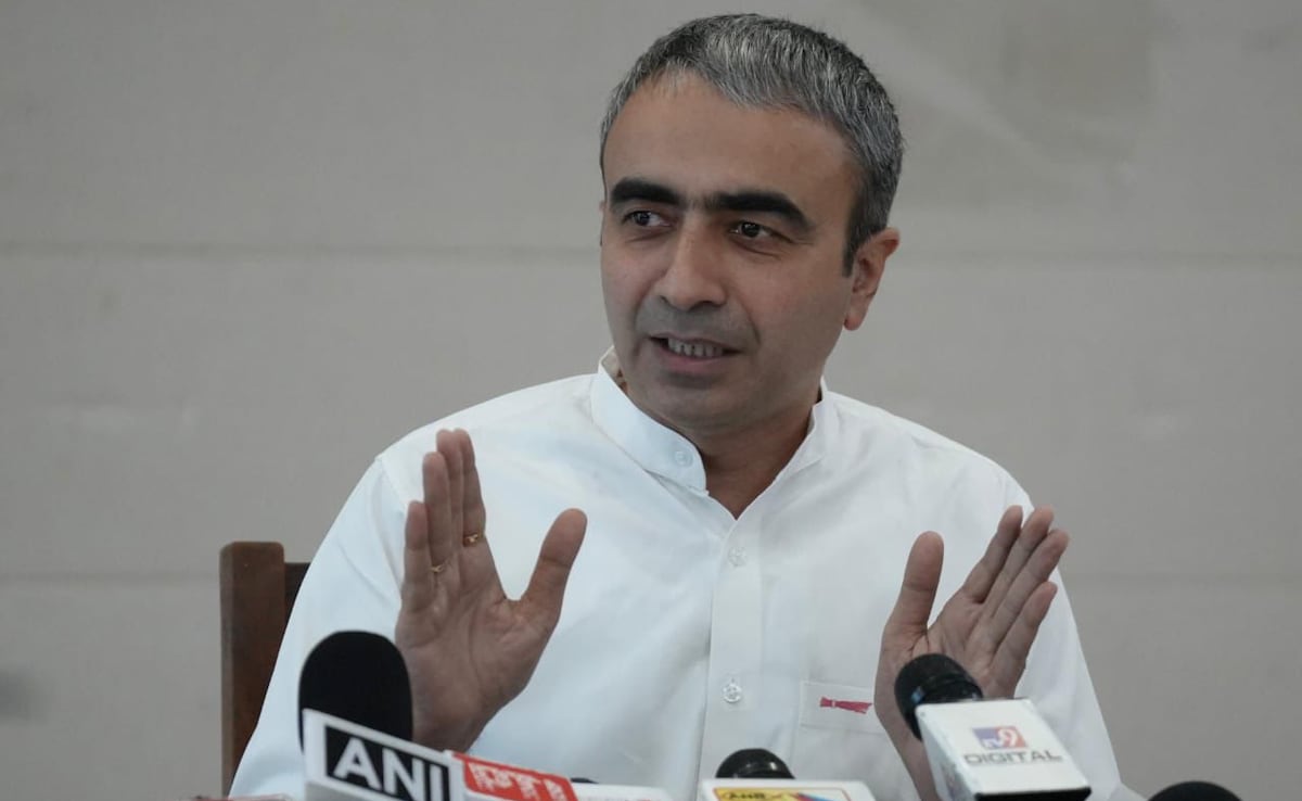 हरियाणा में जनगणना में स्कूली टीचर्स की ड्यूटी लगाने पर भड़के AAP नेता अनुराग ढांडा