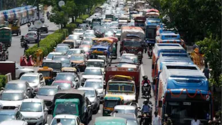 दिल्ली-नोएडा वालों के लिए बड़ी खबर: कालिंदी कुंज पर बनेगा नया फ्लाईओवर, अब नहीं लगेगा लंबा जाम